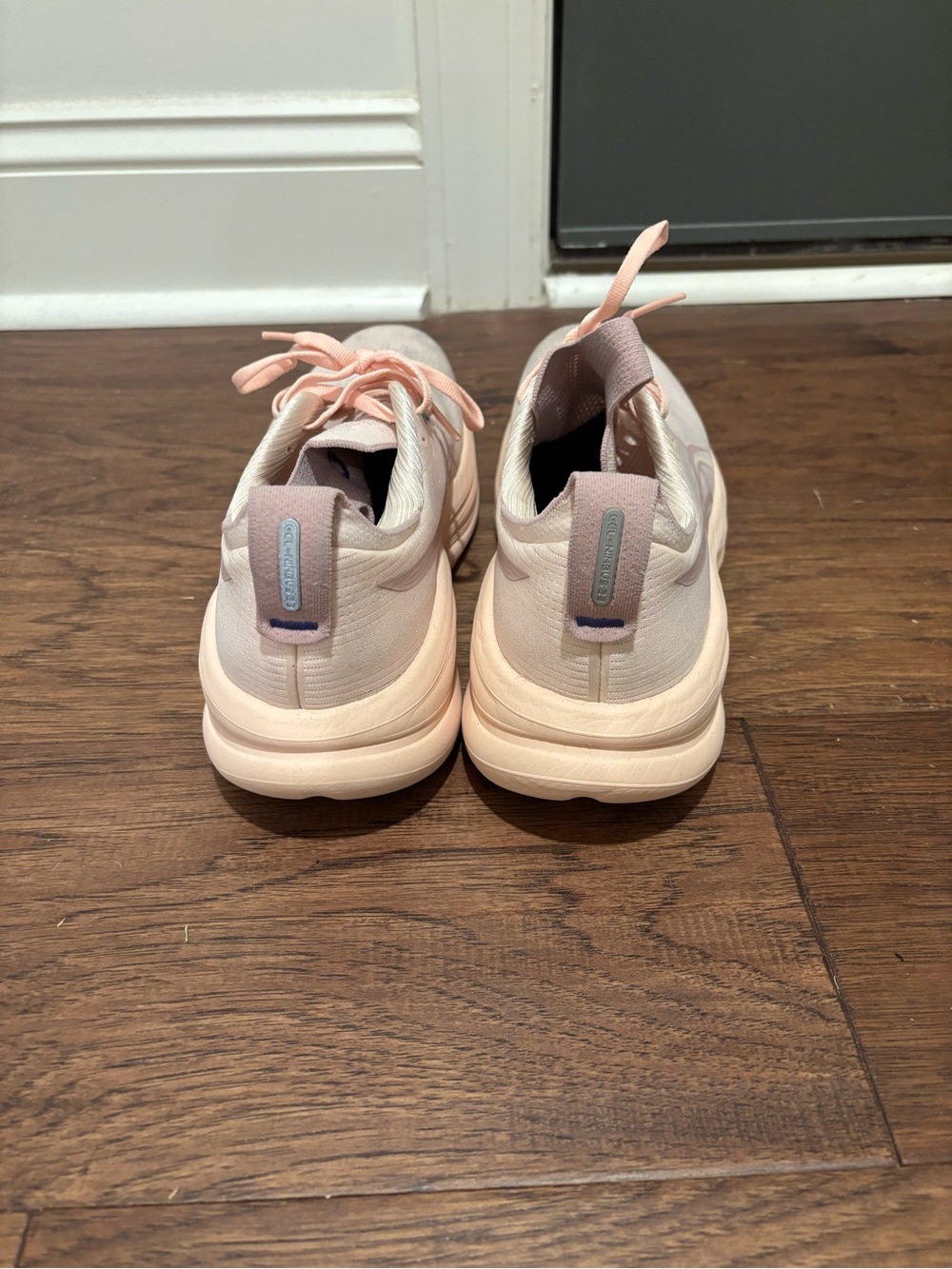 ASICS Women's Gel-Nimbus 28 Neutral Running Shoes - Light Pink - Picture 3 of 6
